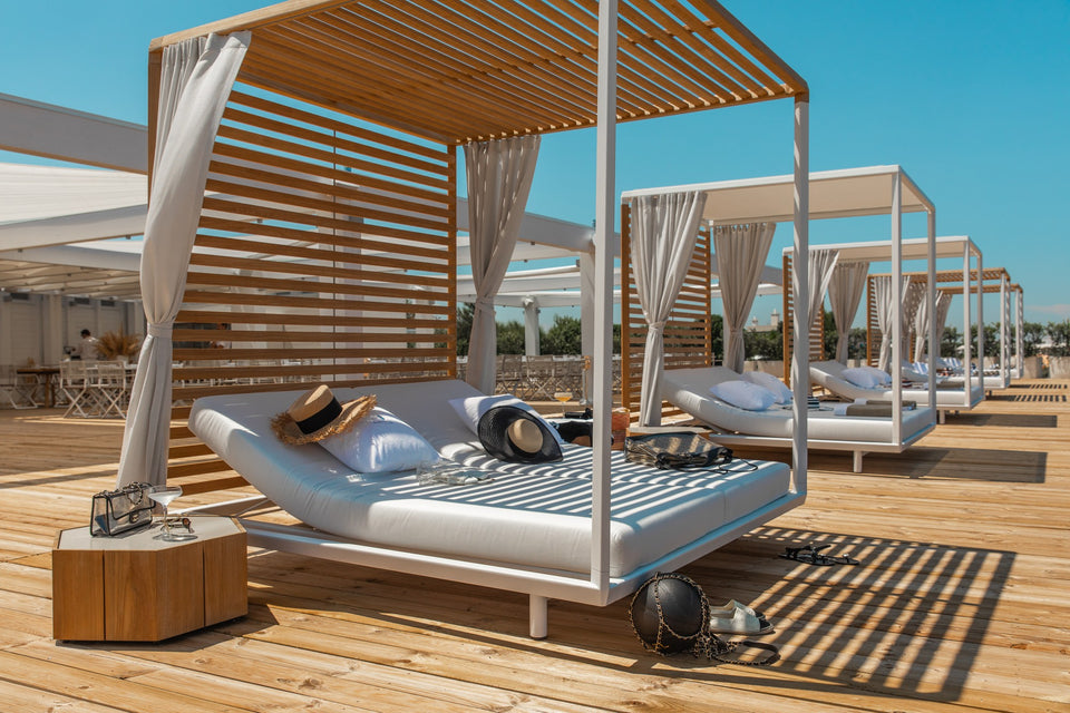 Pavillon Daybed TRIBU Sunscape Roof