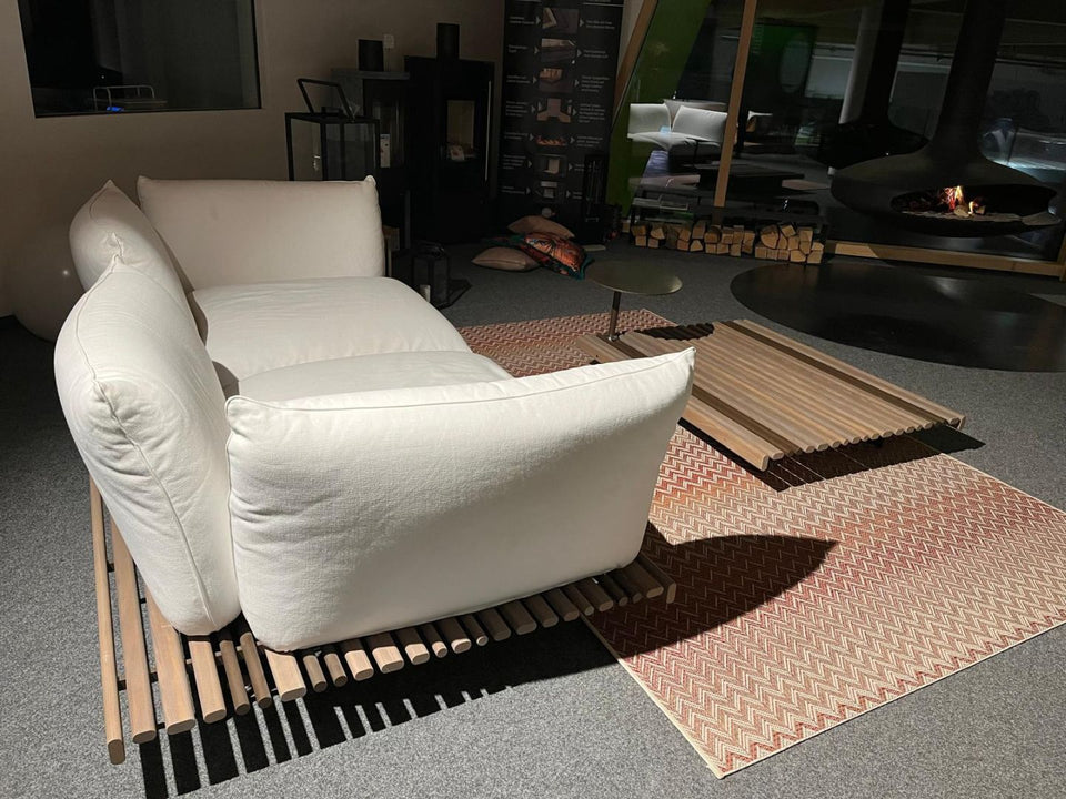 GIORGETTI Outdoor Sofa APSARA inklusive Tische